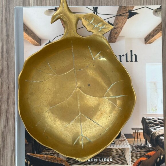 Vintage Mid Century Brass Leaf Catch All Bowl - Picture 1 of 4